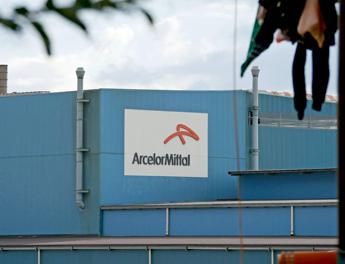 ArcelorMittal, via libera a operazione da 5,8 miliardi in India