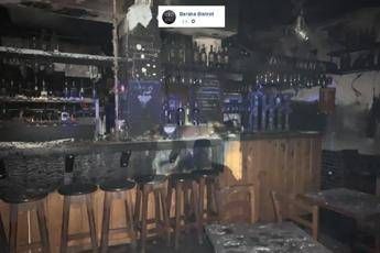 Roma, in fiamme altro locale dopo 'Pecora Elettrica' Roma, in fiamme altro locale dopo 'Pecora Elettrica'