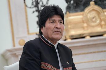 Bolivia, ordine d'arresto per Morales