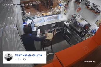 Furto nel suo locale, chef Giunta pubblica le foto del ladro