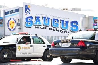 California, morto ragazzo autore strage al liceo California, morto ragazzo autore strage al liceo
