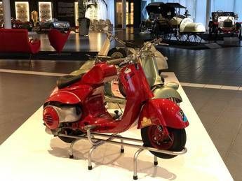 Vespa Club, 70 anni di storia in mostra a Verona Vespa Club, 70 anni di storia in mostra a Verona
