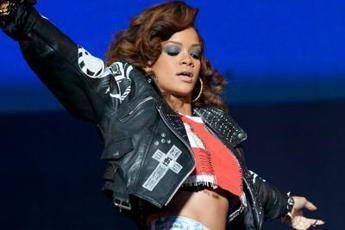 Rihanna si ferma: Ma torno subito... Rihanna si ferma: Ma torno subito...