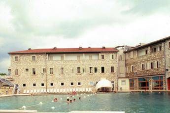 Terme di Saturnia 'salve' dopo l'alluvione Terme di Saturnia 'salve' dopo l'alluvione
