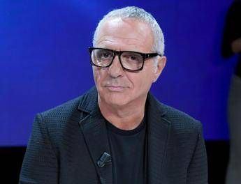 Panariello e il padre mai conosciuto, lacrime a Domenica In Panariello e il padre mai conosciuto, lacrime a Domenica In