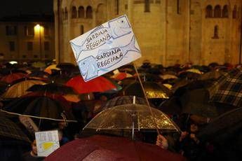 Stop a chi semina odio e paura, una suora tra le Sardine Stop a chi semina odio e paura, una suora tra le Sardine