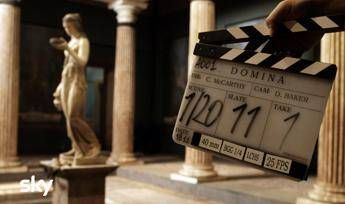 A Cinecittà si gira 'Domina' di Sky, le donne di potere nell'Antica Roma A Cinecittà si gira 'Domina' di Sky, le donne di potere nell'Antica Roma