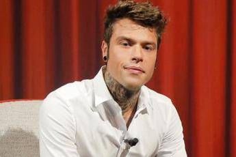 Fedez a Tiziano Ferro: Omofobia importante solo quando si presenta disco Fedez a Tiziano Ferro: Omofobia importante solo quando si presenta disco
