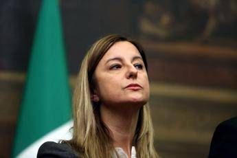 Lombardi: M5S scelga tra maturità o eterna adolescenza Lombardi: M5S scelga tra maturità o eterna adolescenza
