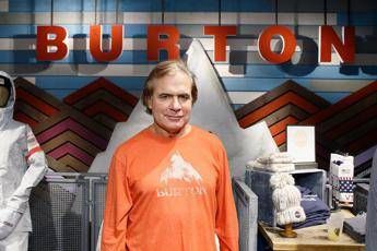 Morto Jake Burton Carpenter, papà-pioniere dello snowboard Morto Jake Burton Carpenter, papà-pioniere dello snowboard