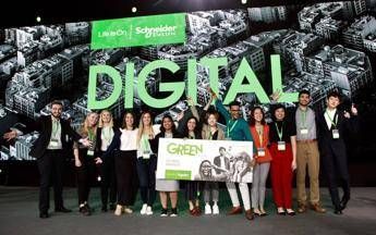 Schneider Electric lancia la decima edizione della competizione universitaria Go Green Schneider Electric lancia la decima edizione della competizione universitaria Go Green