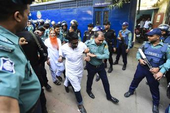 Strage italiani a Dacca, pena di morte per 7 persone