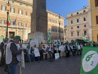 La protesta degli agricoltori in pensione, alzare assegni minimi