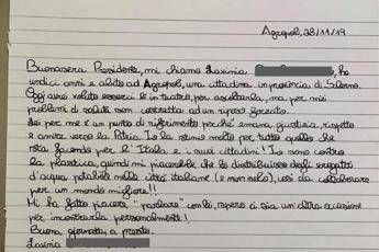 Conte, lettera all'11enne: Su clima impegno del governo