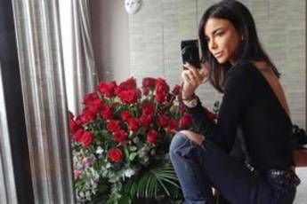 Chiara Biasi a Le Iene: Per 80mila euro nemmeno mi alzo Chiara Biasi a Le Iene: Per 80mila euro nemmeno mi alzo