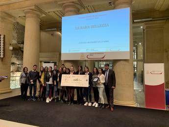 Disabilità: la liceale, 'non mi arrenderò mai, grazie a scuola-lavoro' Disabilità: la liceale, 'non mi arrenderò mai, grazie a scuola-lavoro'
