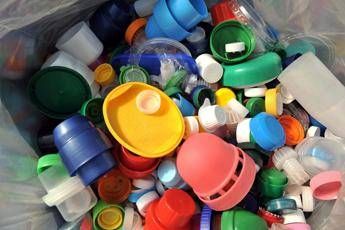 Russo (Fi): Tassa zucchero e plastica danneggia consumatori e imprese Russo (Fi): Tassa zucchero e plastica danneggia consumatori e imprese