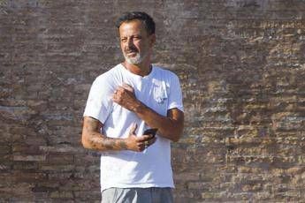 Kikò colto da malore, l’ex marito di Tina Cipollari in ospedale Kikò colto da malore, l’ex marito di Tina Cipollari in ospedale
