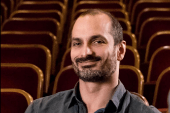 Debutta al Maggio 'Cenerentola' per Nuovo Balletto di Toscana firmata Bubenicek Debutta al Maggio 'Cenerentola' per Nuovo Balletto di Toscana firmata Bubenicek