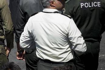Iran, liberato ricercatore Usa detenuto dal 2016 Iran, liberato ricercatore Usa detenuto dal 2016