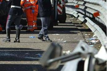 Roma, scontro tra auto su Gra Roma, scontro tra auto su Gra