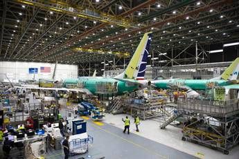 Da gennaio Boeing sospende la produzione dei 737 MAX Da gennaio Boeing sospende la produzione dei 737 MAX