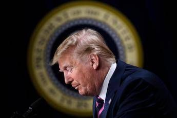 Trump: Se Iran ci colpisce, risposta sarà sproporzionata Trump: Se Iran ci colpisce, risposta sarà sproporzionata
