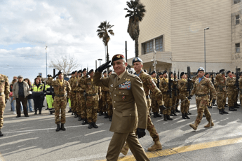 Esercito, a Messina la Brigata Aosta saluta la città al rientro dalle missioni estere Esercito, a Messina la Brigata Aosta saluta la città al rientro dalle missioni estere