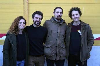 Sardine, i fondatori: Un partito sarebbe mettere confini al mare Sardine, i fondatori: Un partito sarebbe mettere confini al mare