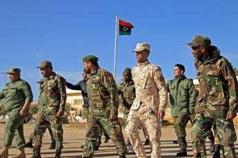 Libia, Haftar lancia appello alla jihad Libia, Haftar lancia appello alla jihad