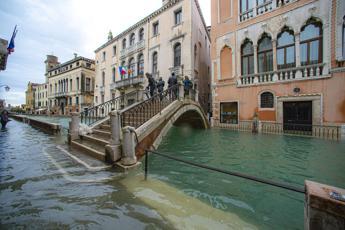 Venezia, atteso il picco di marea