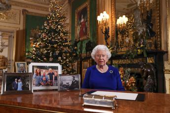Natale, il messaggio della Regina