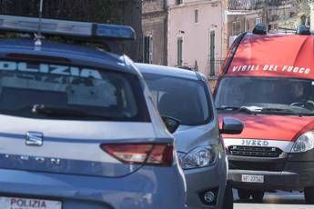 Ostia, incendio con esplosione in palazzina