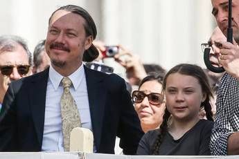 Greta, parla il papà: Prima non mangiava, ora è felice Greta, parla il papà: Prima non mangiava, ora è felice