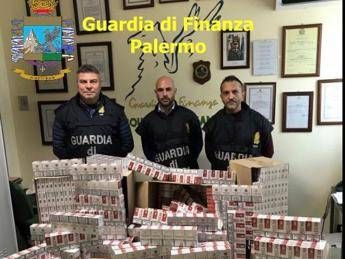 Gdf Palermo sequestra un quintale sigarette contrabbando, un arresto Gdf Palermo sequestra un quintale sigarette contrabbando, un arresto