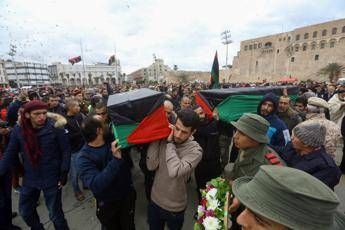 Libia, alta tensione. Turchia inizia a inviare truppe Libia, alta tensione. Turchia inizia a inviare truppe