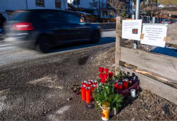 Alto Adige, auto travolge e uccide 6 giovani. Guidatore rischia 18 anni