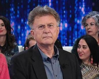 Red Ronnie: Scandalo è Lamborghini non Rita Pavone Red Ronnie: Scandalo è Lamborghini non Rita Pavone