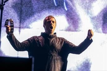 Liam Gallagher: Mio fratello mi chiede di riformare gli Oasis Liam Gallagher: Mio fratello mi chiede di riformare gli Oasis