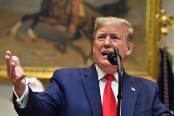 Aereo ucraino, Trump: Missile? Qualcuno forse ha sbagliato Aereo ucraino, Trump: Missile? Qualcuno forse ha sbagliato