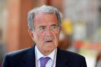 Prodi: Salvini usa informatori come ai tempi di Stalin