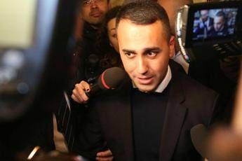 Riforme, Di Maio: Salvini da ricovero, lo dico con simpatia