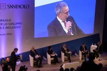 Accesso al credito e green economy, così Intesa Sanpaolo finanzia la sostenibilità Accesso al credito e green economy, così Intesa Sanpaolo finanzia la sostenibilità