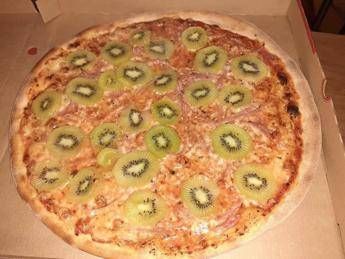 Ho creato la pizza al kiwi, ora minacce di morte dall'Italia Ho creato la pizza al kiwi, ora minacce di morte dall'Italia