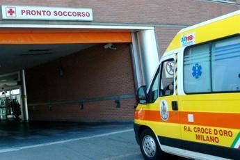 Milano, bimba di un anno cade dalle scale Milano, bimba di un anno cade dalle scale