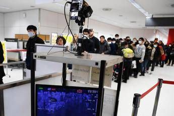 Virus Cina, volo da Wuhan: scattano controlli a Fiumicino Virus Cina, volo da Wuhan: scattano controlli a Fiumicino