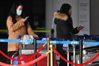 Virus Cina, probabilità trasmissione simile a influenza Virus Cina, probabilità trasmissione simile a influenza