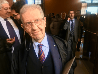 Lo storico del'arte Settis: L'Italia si svegli Lo storico del'arte Settis: L'Italia si svegli