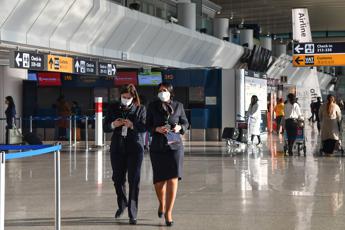 Virus Cina, più controlli ad aeroporti Fiumicino e Malpensa