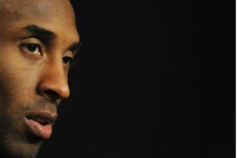 Kobe Bryant, Milan e 1' di silenzio: ecco cosa è successo
